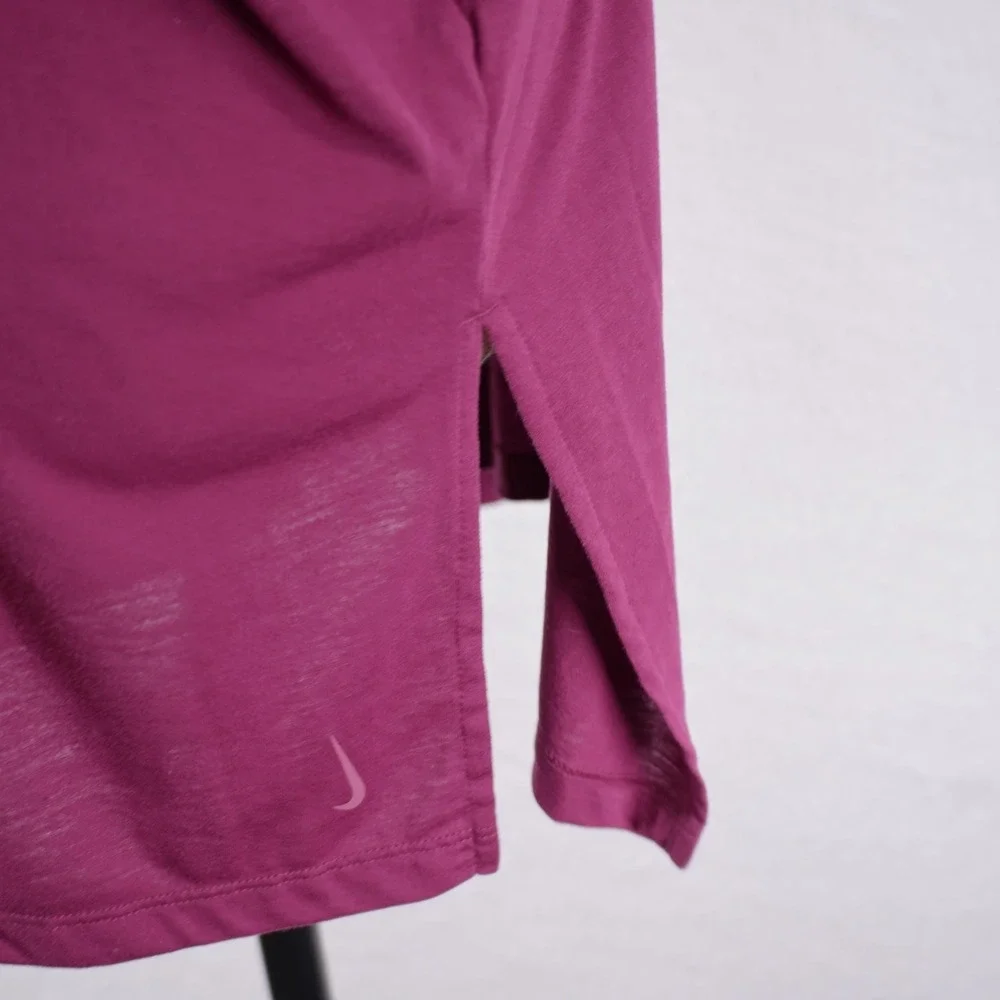 Nike Oversized‎ T-shirt Short Sleeve Top Scoop Neck Purple -2XL- Polyester Rayon